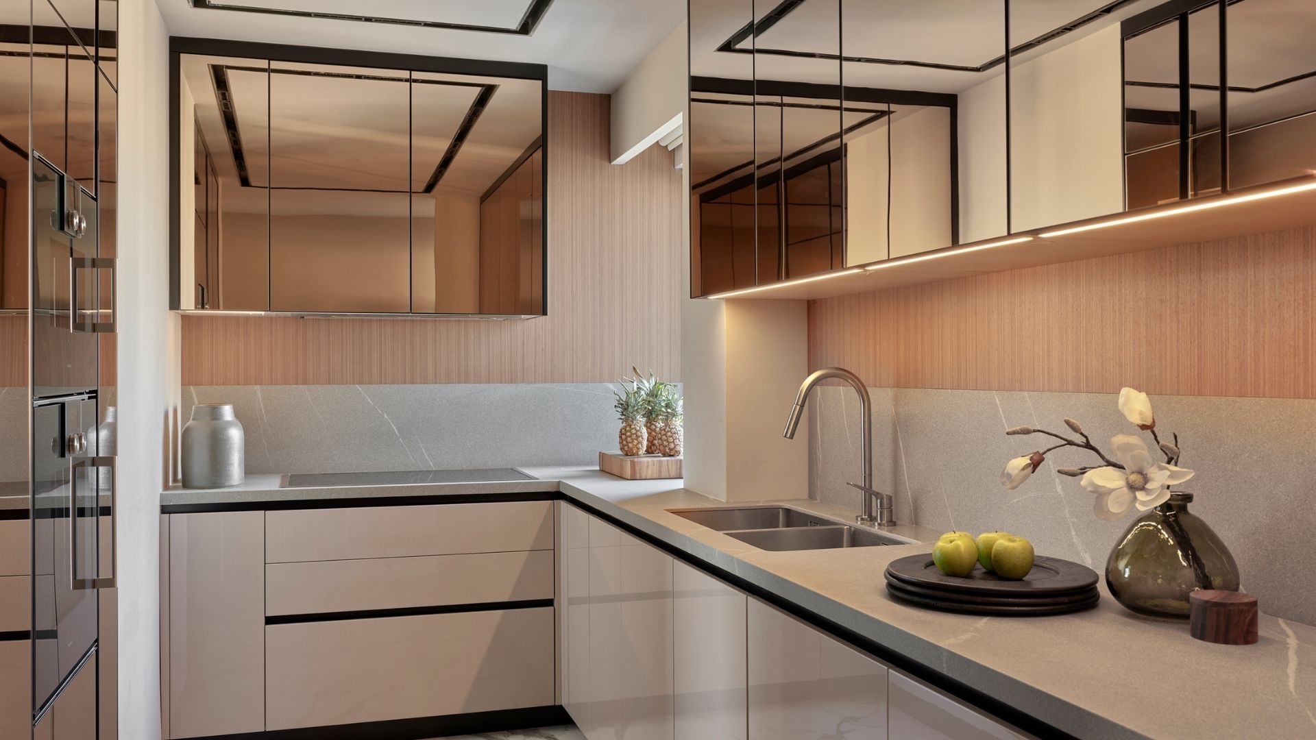 The Ritz-Carlton Residence (kitchen)